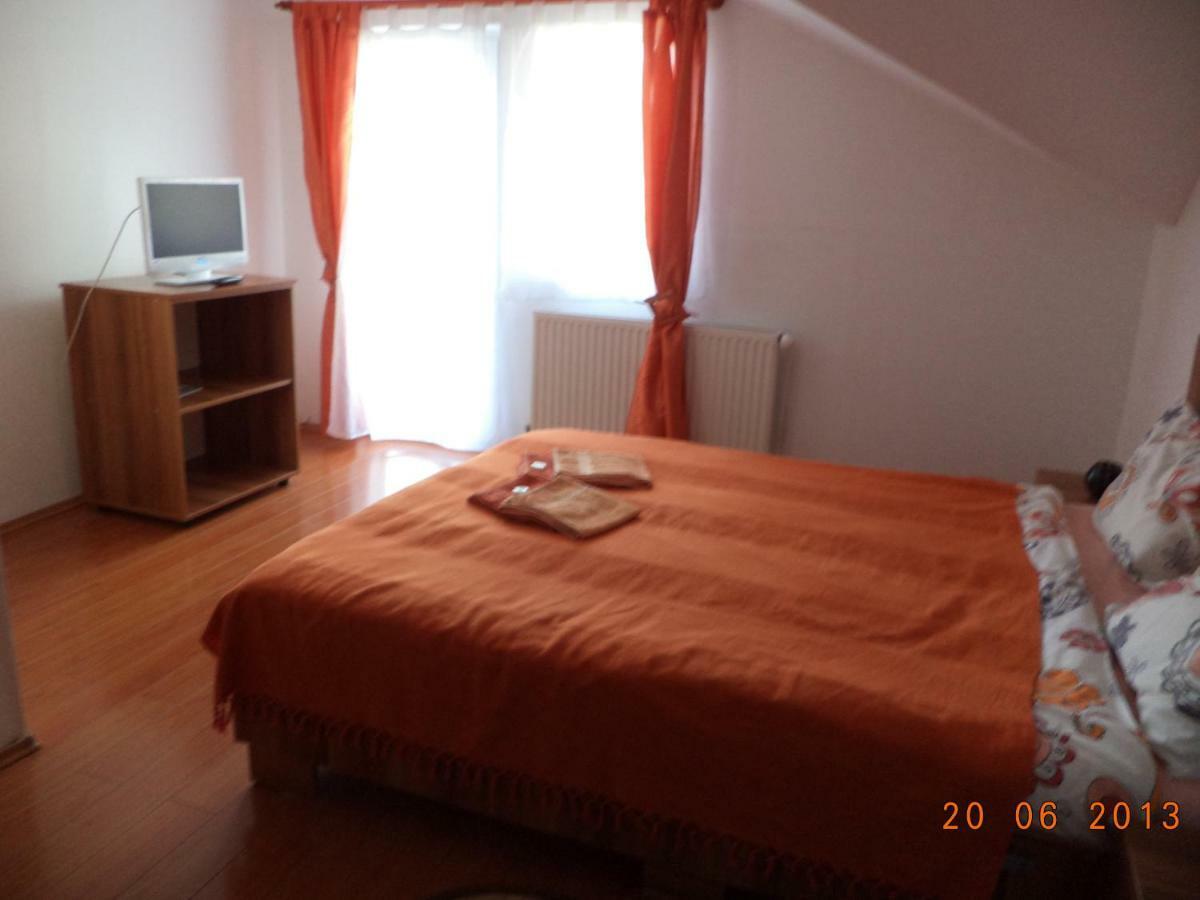 Rîşnov Casa Bella 빌라 외부 사진